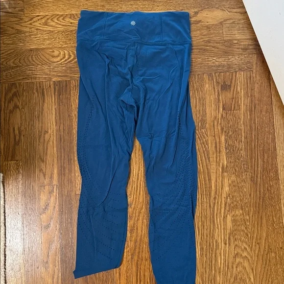 Athleta Elation Laser Cut 7/8 Tight | Size M | Teal - Picture 2 of 4
